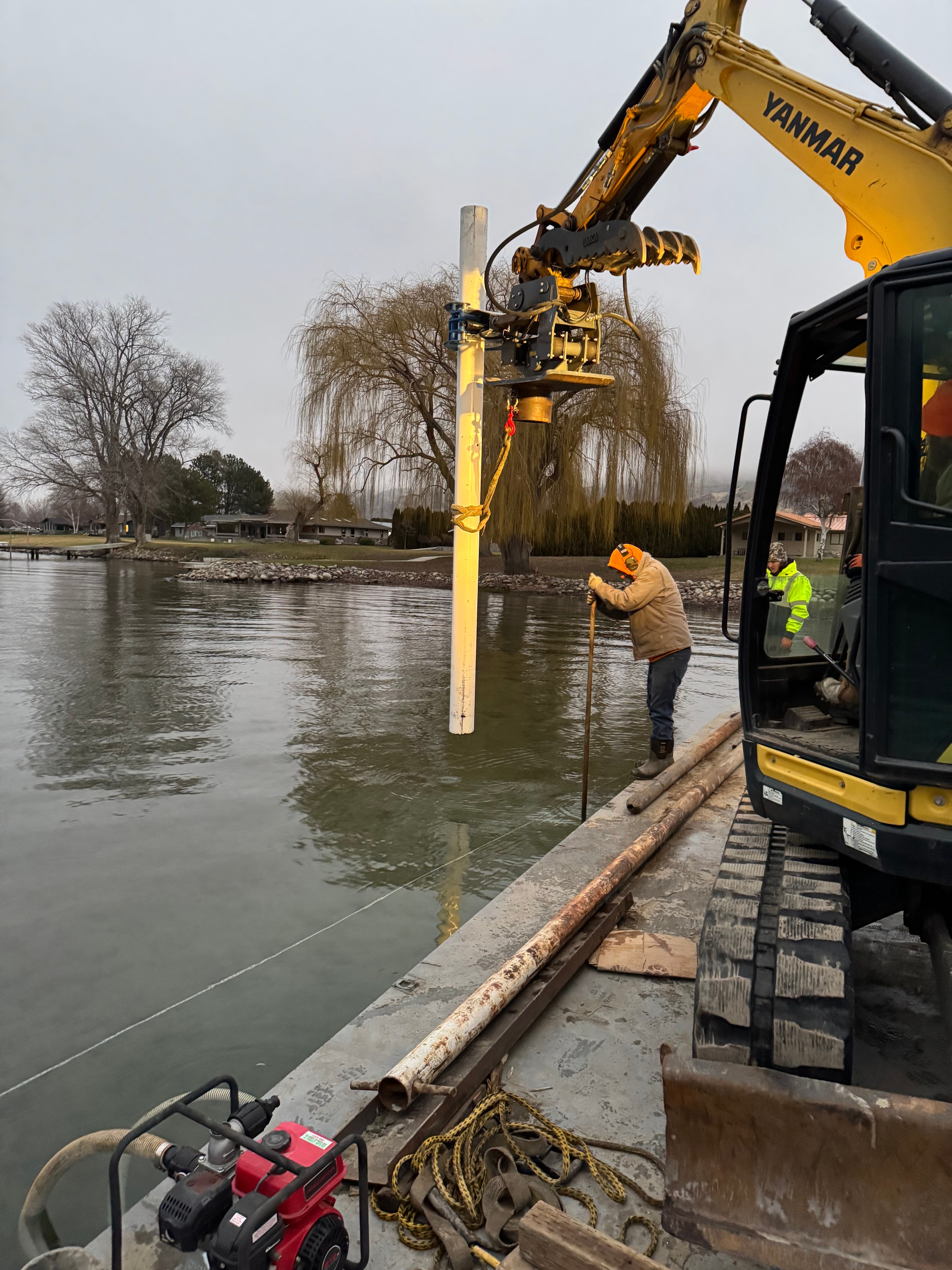 Pile driving marine construction project photo 2